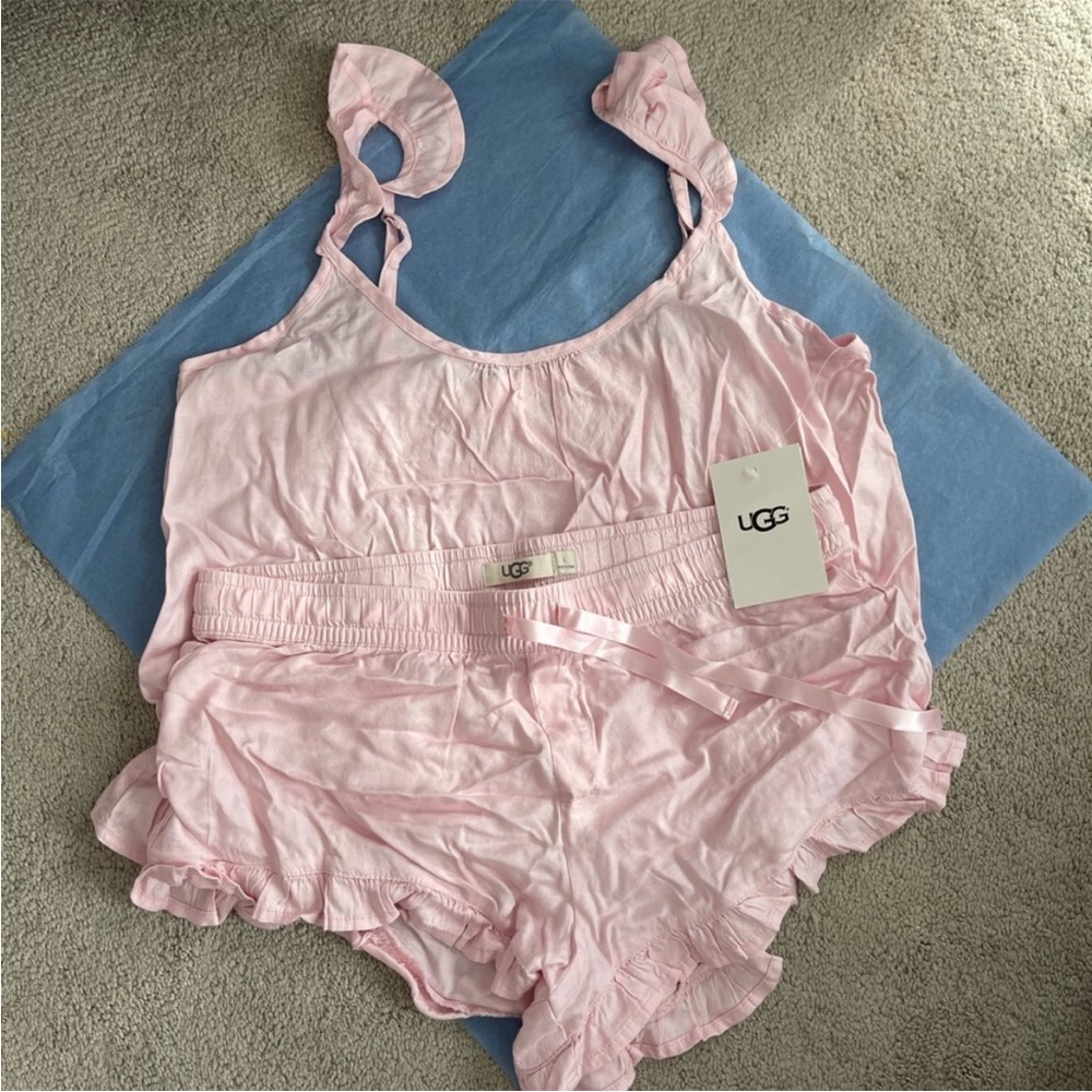 UGG 2 Piece Pajama Set NWT